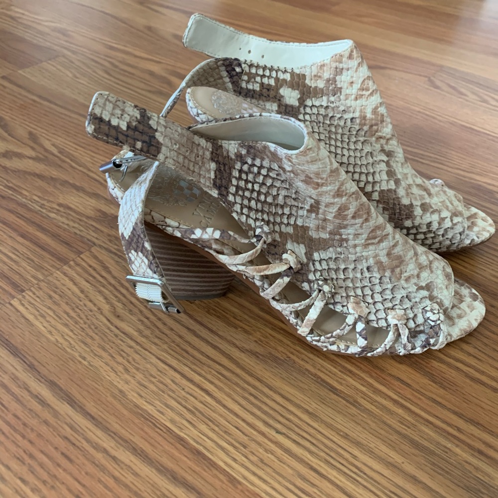 Pink alligator pumps